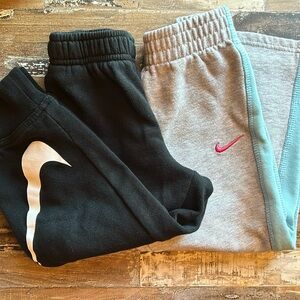 2 pair Nike sweatpants bundle